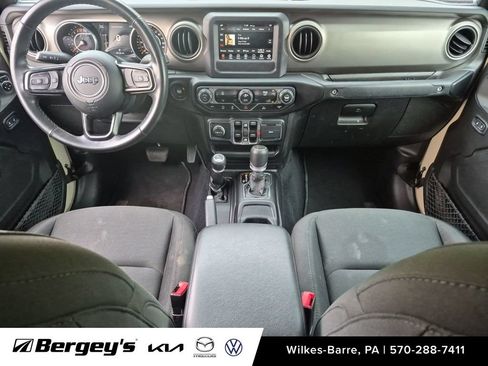 Used 2020 Jeep Gladiator Sport w/ Quick Order Package 24S AWD/4WD image 27
