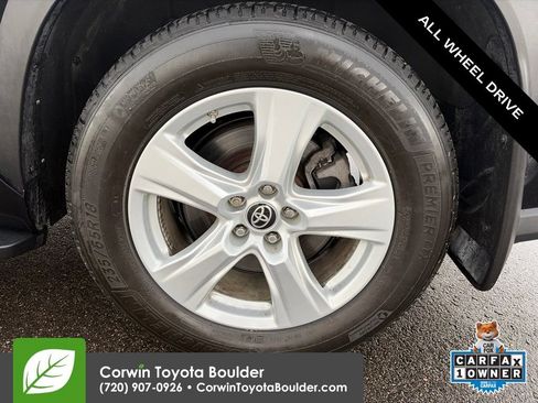 Used 2022 Toyota Highlander LE AWD/4WD image 36