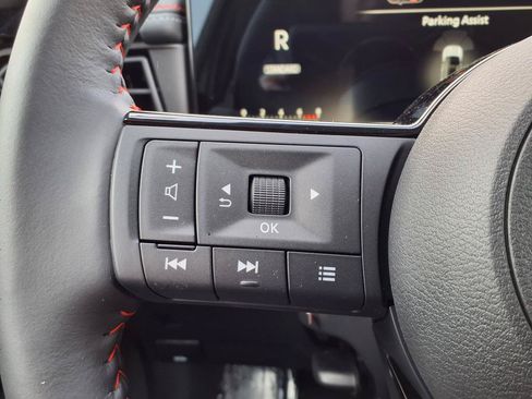 New 2026 Nissan Kicks SR w/ Cold Weather Package AWD/4WD image 30