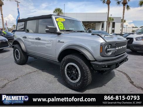 Used 2022 Ford Bronco Badlands AWD/4WD image 1
