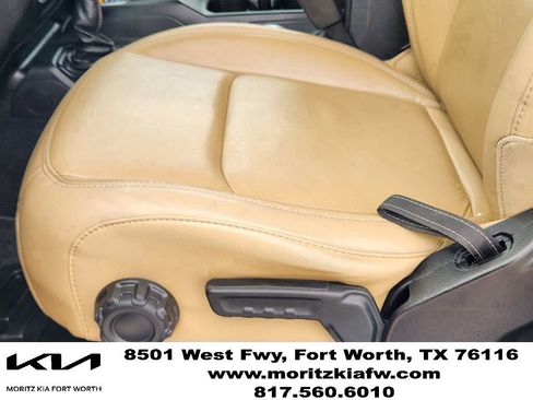 Used 2019 Jeep Wrangler Unlimited Rubicon AWD/4WD image 23