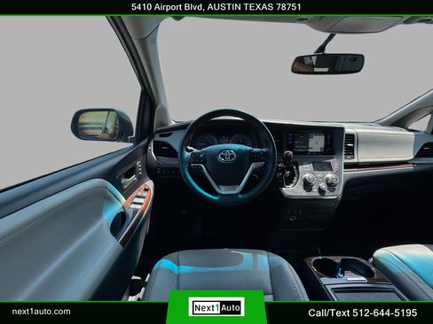 Used 2016 Toyota Sienna Limited Premium FWD image 20