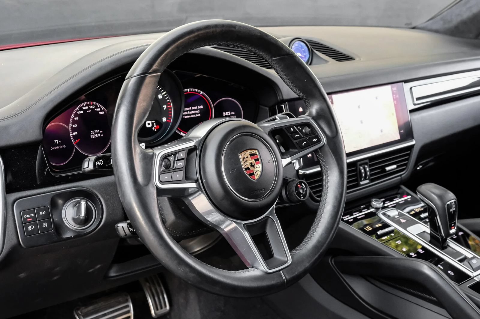 Used 2022 Porsche Cayenne GTS AWD/4WD image 14