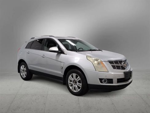 Used 2010 Cadillac SRX Luxury image 2