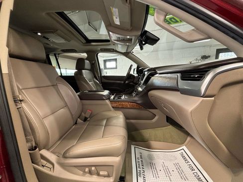 Used 2016 Chevrolet Suburban LTZ AWD/4WD image 12