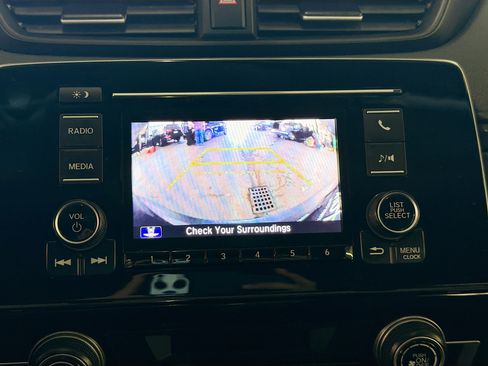 Used 2019 Honda CR-V LX image 21