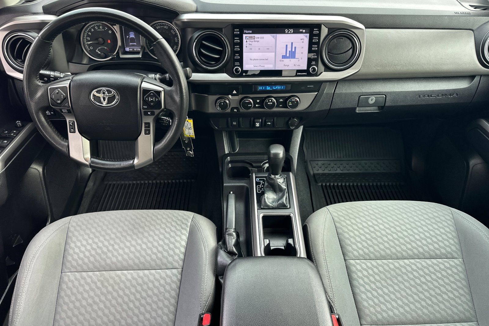 Used 2021 Toyota Tacoma SR5 AWD/4WD image 10