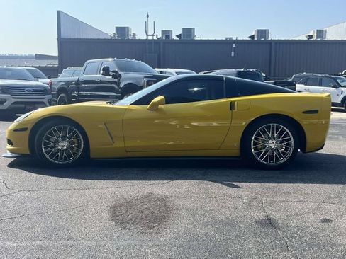 Used 2008 Chevrolet Corvette Coupe w/ Preferred Equipment Group RWD image 7