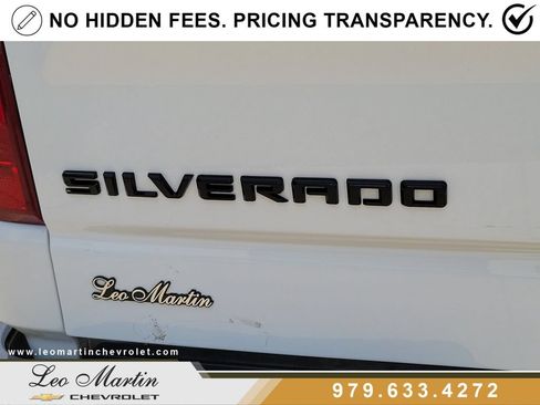Used 2025 Chevrolet Silverado 1500 LT AWD/4WD image 6