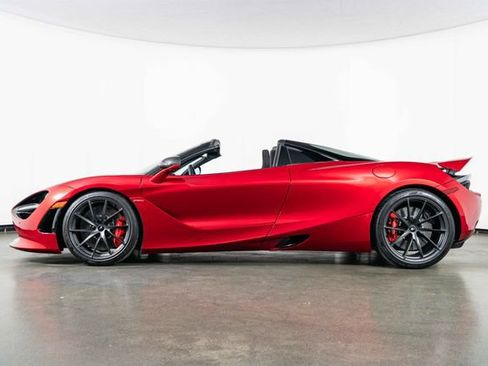 Used 2021 McLaren 720S Performance RWD image 5