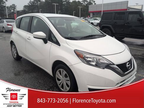 Used 2017 Nissan Versa Note SV w/ Chrome Package image 1