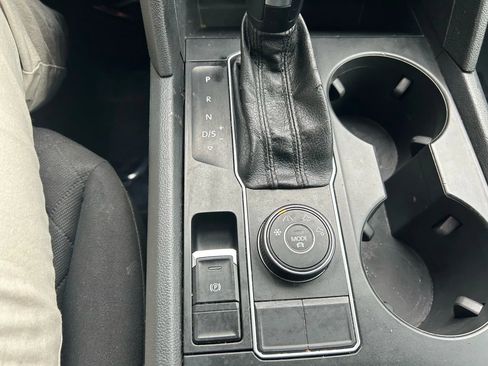 Used 2018 Volkswagen Atlas S AWD/4WD image 9