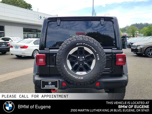 Used 2021 Jeep Wrangler Unlimited Rubicon w/ Uconnect 4C Nav & Sound Group AWD/4WD image 4