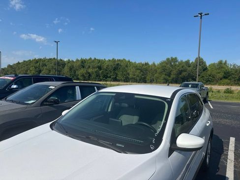 Used 2020 Ford Escape SE AWD/4WD image 11