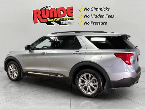 Used 2021 Ford Explorer XLT AWD/4WD image 4