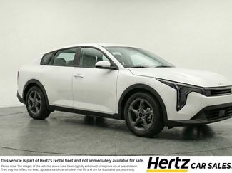 Used 2025 Kia K4 LXS video 1