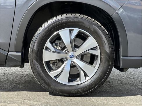 Used 2023 Subaru Ascent Premium w/ Convenience Package AWD/4WD image 29