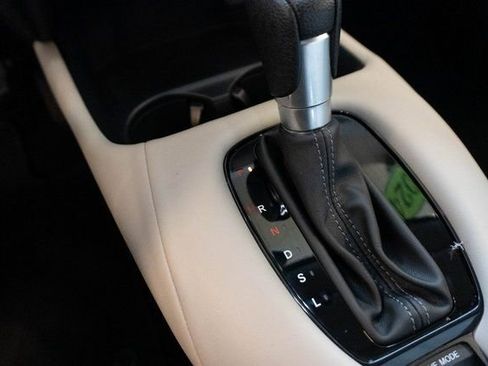 Certified 2024 Honda HR-V LX image 24