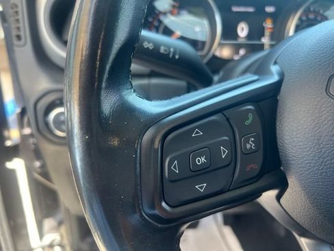 Used 2021 Jeep Gladiator Sport AWD/4WD image 15