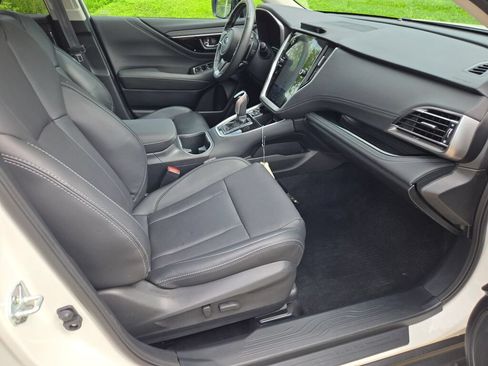 Used 2024 Subaru Outback Limited AWD/4WD image 9