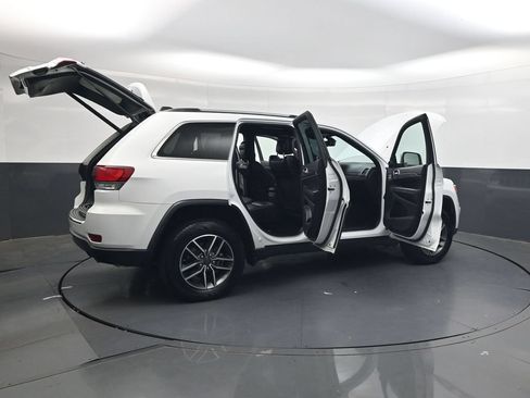 Used 2022 Jeep Grand Cherokee Limited AWD/4WD image 38