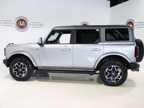 Used 2023 Ford Bronco Outer Banks AWD/4WD image 37