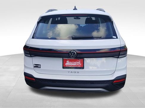 New 2025 Volkswagen Taos S image 4