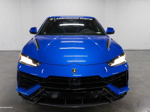 Used 2024 Lamborghini Urus Performante AWD/4WD image 3
