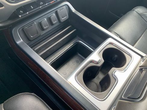 Used 2018 GMC Sierra 1500 SLT image 26