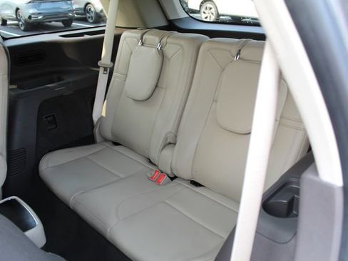 Used 2022 Lincoln Aviator Reserve w/ Equipment Group 201A AWD/4WD image 17