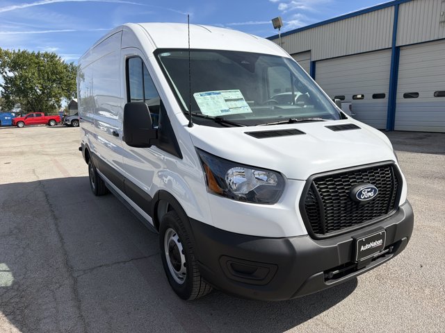 New 2027 Ford Transit 250 148 Medium Roof w/ Load Area Protection Package RWD image 7