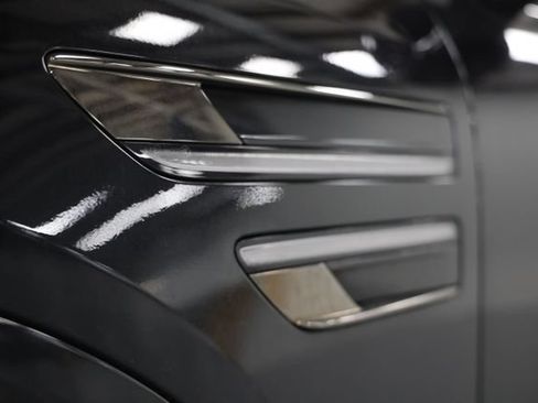 Used 2024 Genesis GV80 3.5T Prestige Signature AWD/4WD image 9