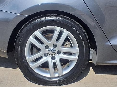 Used 2018 Volkswagen Jetta S FWD image 5