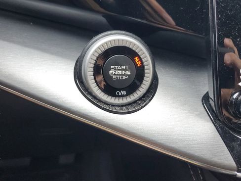 Used 2023 Jeep Wagoneer Series II image 27