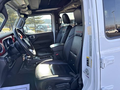 Used 2021 Jeep Wrangler Unlimited Rubicon w/ Uconnect 4C Nav & Sound Group image 10
