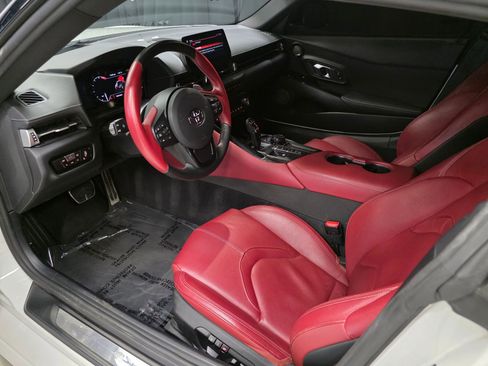 Used 2022 Toyota Supra Premium w/ Driver Assist Package image 19