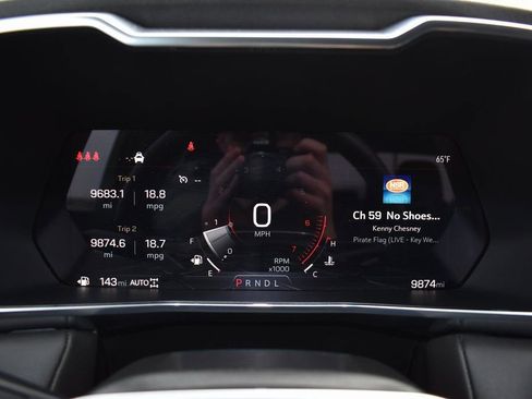 Certified 2025 GMC Canyon Elevation image 20