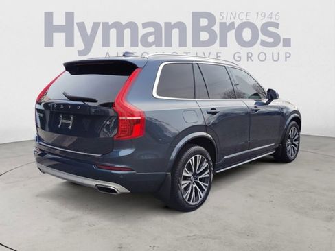 Used 2021 Volvo XC90 T6 Momentum w/ Advanced Package image 3