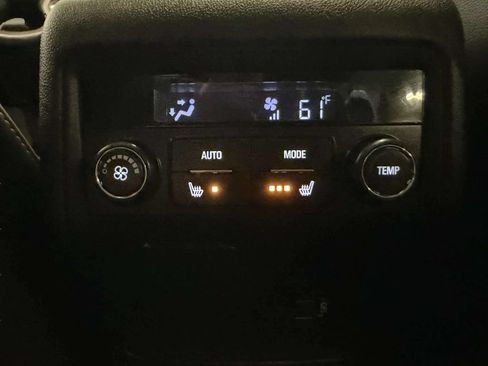 Used 2018 GMC Acadia Denali w/ Technology Package AWD/4WD image 31