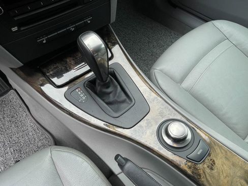 Used 2008 BMW 335xi Coupe image 24