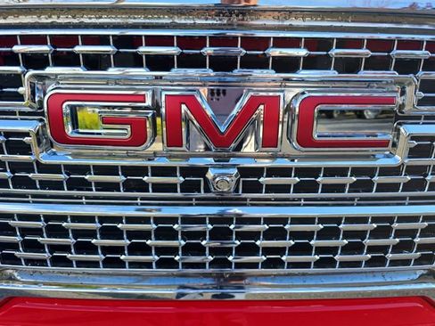 Certified 2019 GMC Sierra 1500 SLT image 33