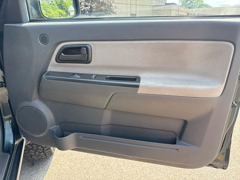 Used 2005 GMC Canyon SLE AWD/4WD image 23