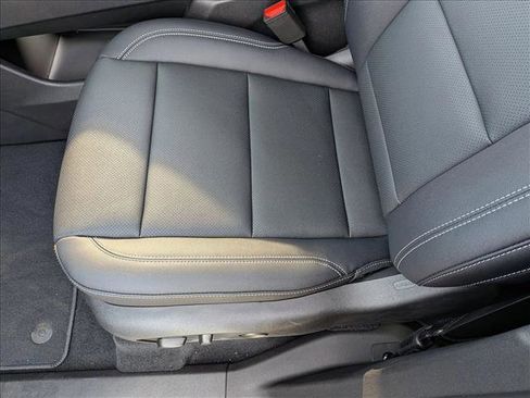 New 2026 Chevrolet Traverse LT w/ Enhanced Driving Package image 4