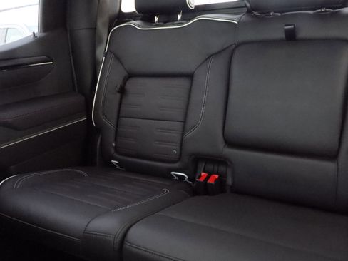 Certified 2023 GMC Sierra 1500 AT4X w/ AT4X AEV Edition image 13