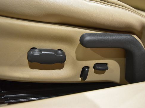 Used 2009 Chevrolet Corvette Coupe w/ Preferred Equipment Group image 24