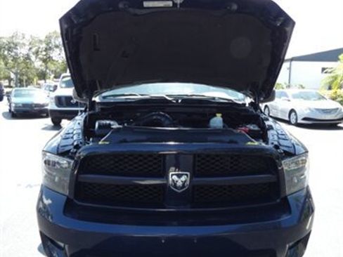 Used 2012 RAM 1500 Express RWD image 6