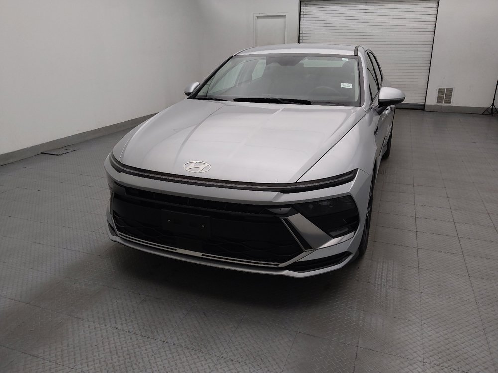 Used 2025 Hyundai Sonata SEL FWD image 15