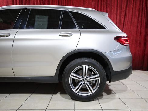 Used 2020 Mercedes-Benz GLC 300 image 6