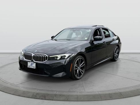 Used 2023 BMW 330i xDrive Sedan w/ M Sport Package AWD/4WD image 3