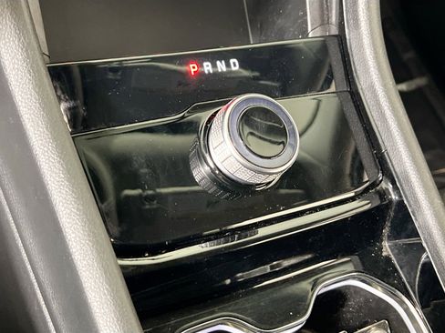 Used 2023 Jeep Grand Cherokee Laredo w/ Luxury Tech Group I image 16